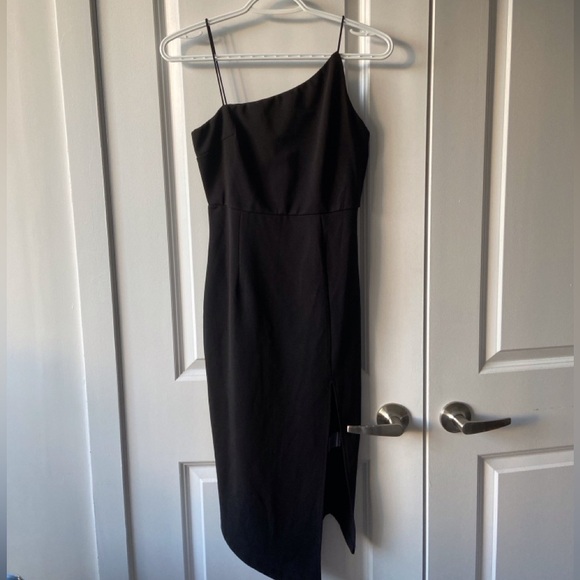 Princess Polly Aero Midi Dress (6) - Picture 8 of 11